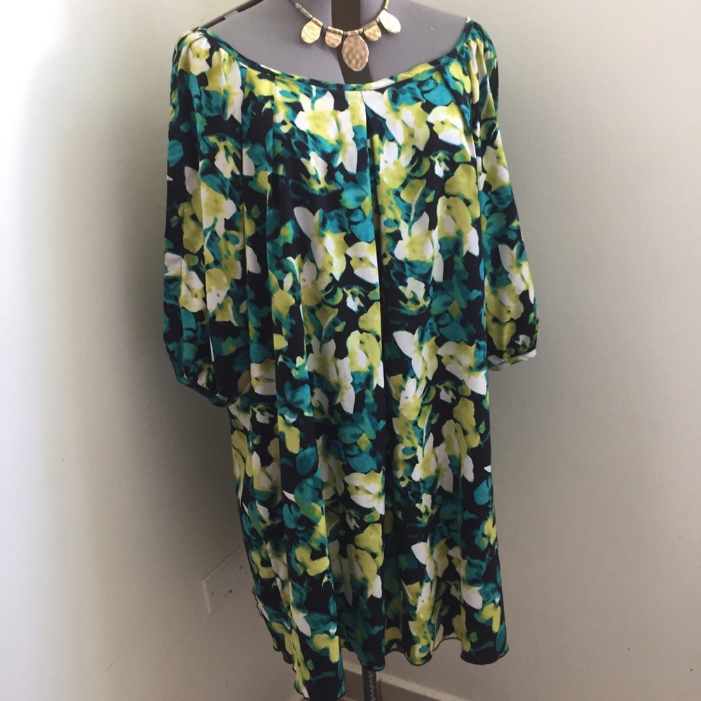 Floral print dress
